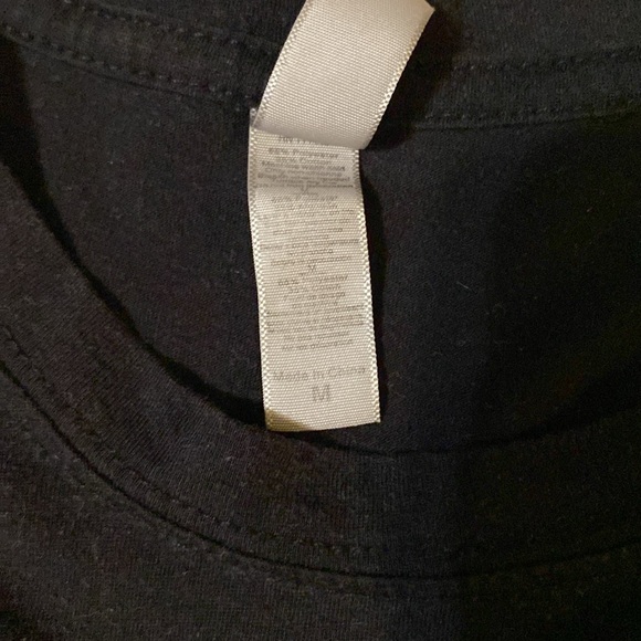 Weatherby firearms t-shirt - Picture 3 of 3